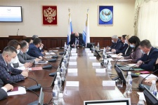 На заседании Комиссии Правительства Республики Алтай  по бюджетным проектировкам рассмотрены предстоящие изменения в республиканский бюджет 2021-2023 годов  и вопросы завершения текущего финансового года
